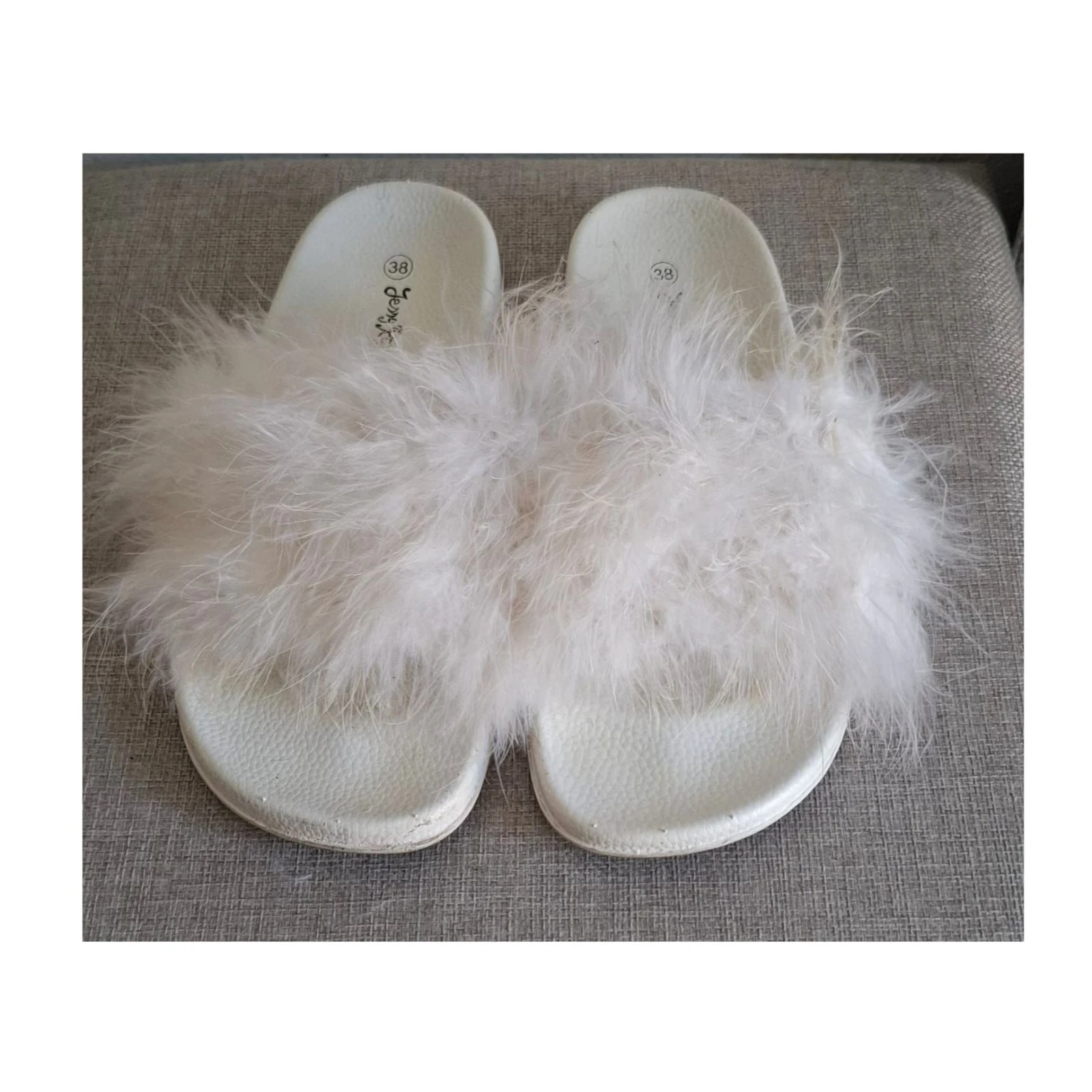 Sandalias blancas con Pelo limite edition Y2K